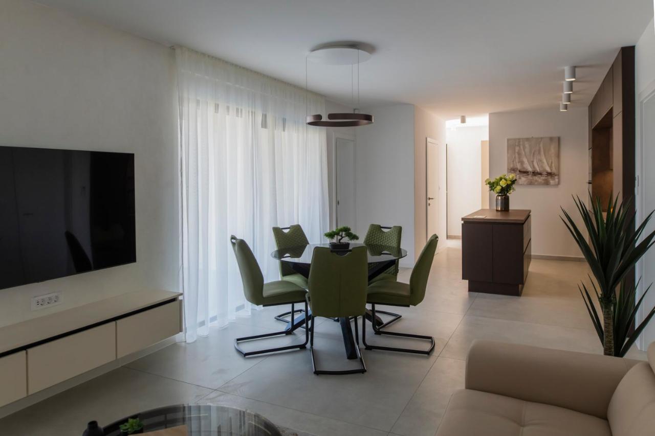 מורטר Villa Magna Luxury Apartments מראה חיצוני תמונה