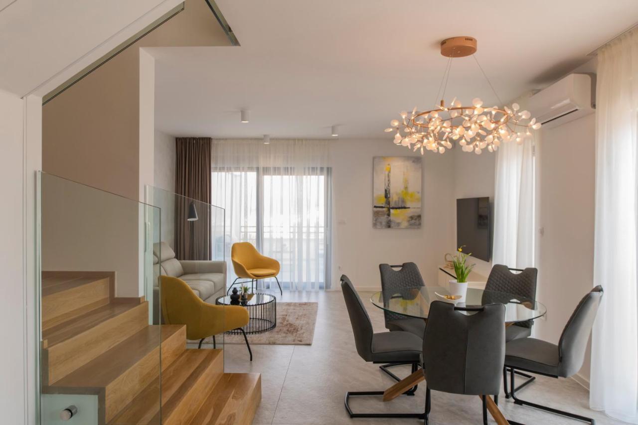מורטר Villa Magna Luxury Apartments מראה חיצוני תמונה